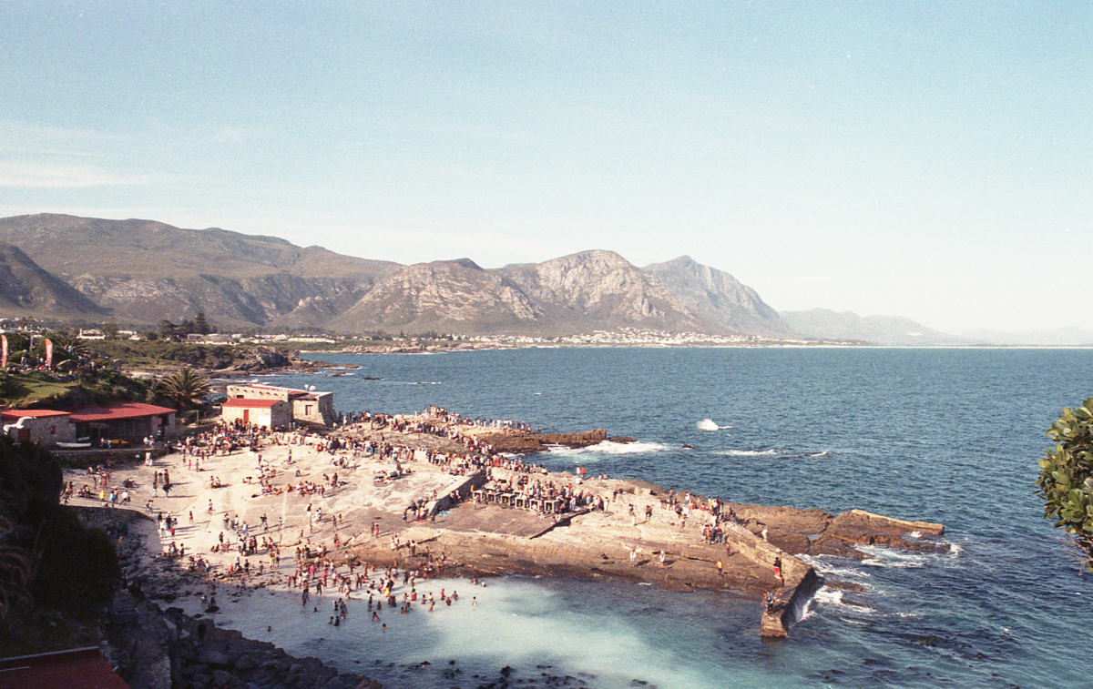 Hermanus tidal pool with the mountains behind
